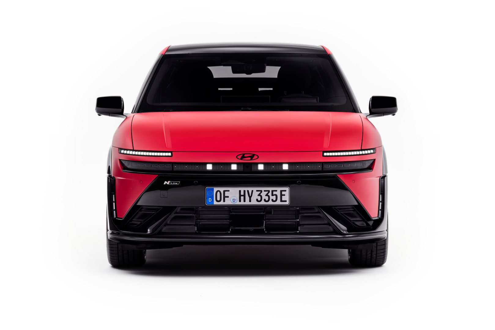 SMALL_70785-hyundai-ioniq3-ext8